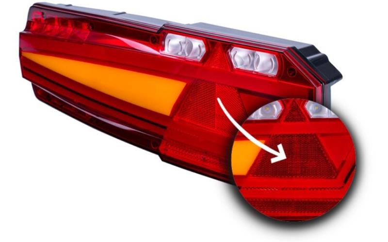 Feu Arrière Multifonction Avec Triangle Réflecteur (LED) Blanc - Orange - Rouge 12 / 24V Droit