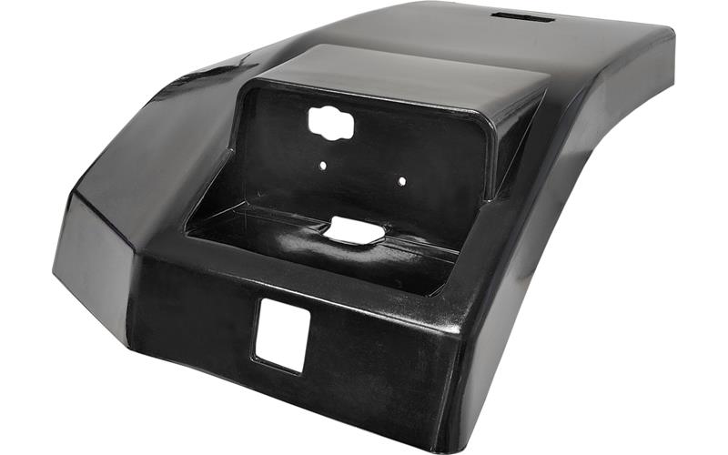 John Deere Series 6000 RH Rear Mudguard With Hole