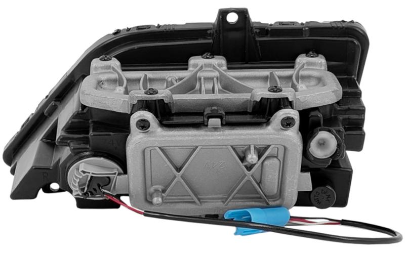 Scania 7 R / S Next Gen ПРОТИВОТУМАННАЯ ФАРА НА КРЫШЕ ПРАВАЯ (LED)