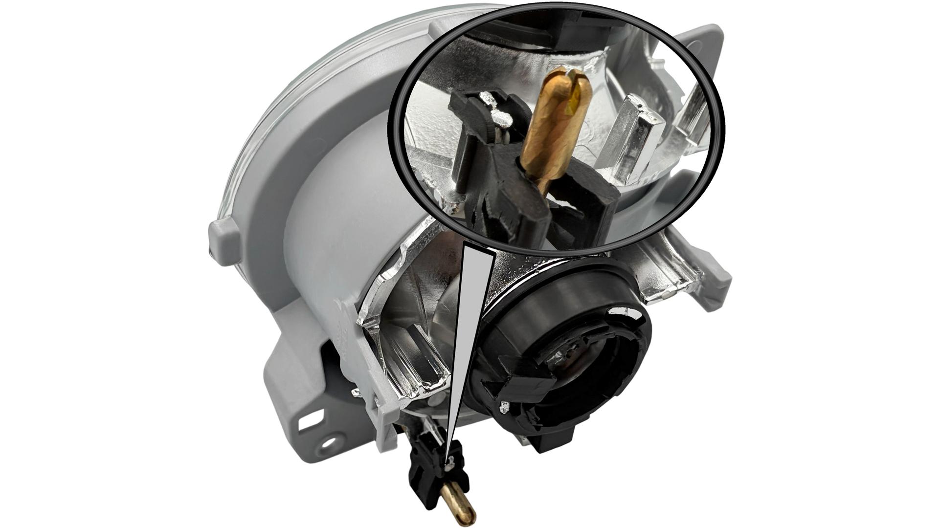 Scania Series R RH Inner Long-distance Fog Lamp