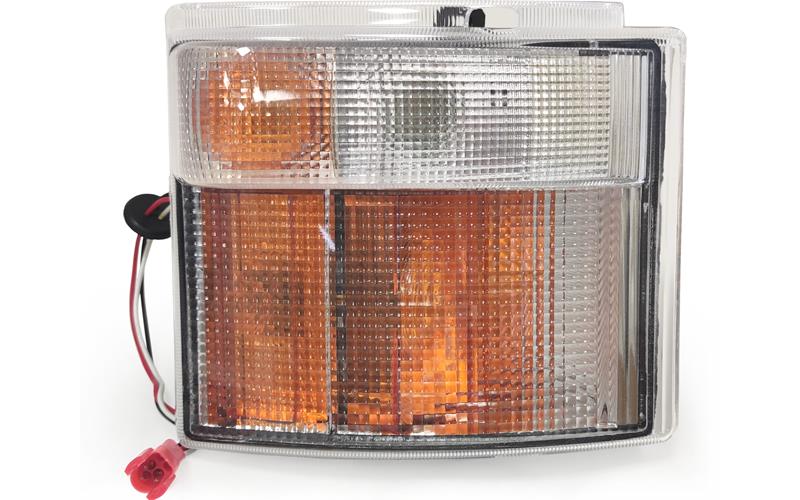 Scania Series 4 / 5 / 6 RH Turn Signal With Wiring