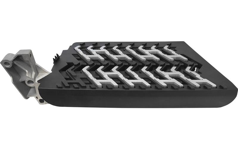 Volvo FH5 (2021-) Escalón Inferior En Aluminio Izq