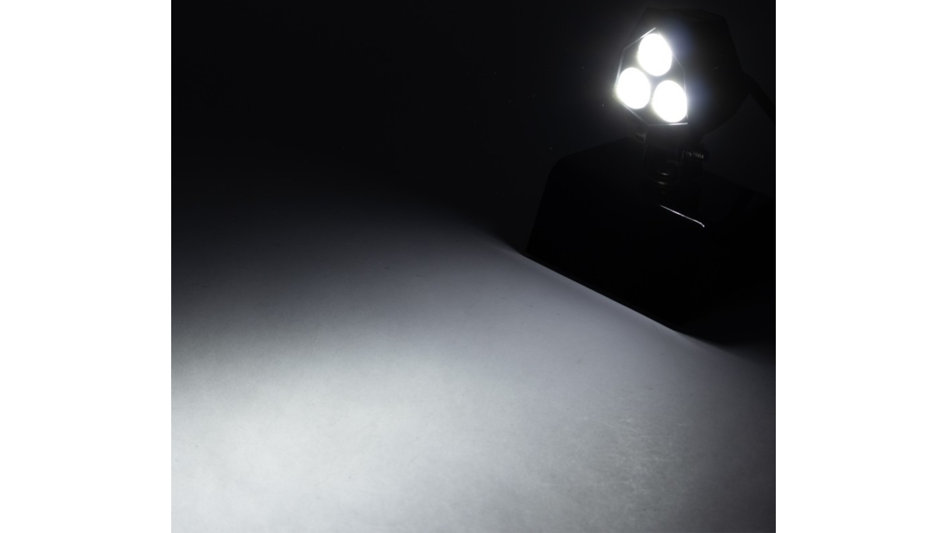 Triangular Work Lamp 3 X LED