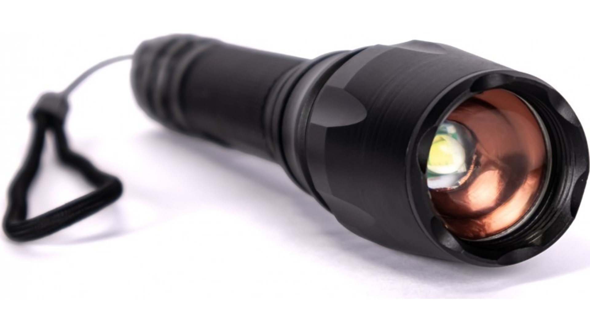 Linterna Táctica LED T6 10W 300lm USB Recargable, 6 Modos de Iluminación