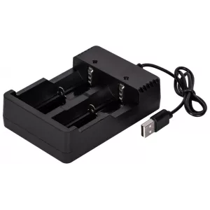 Taktische Taschenlampe LED T6 10W 300lm USB Akkubetrieben, 6 Leuchtmodi