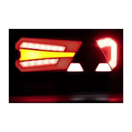 Piloto Trasero LED 12 / 24V con Reflector Izq