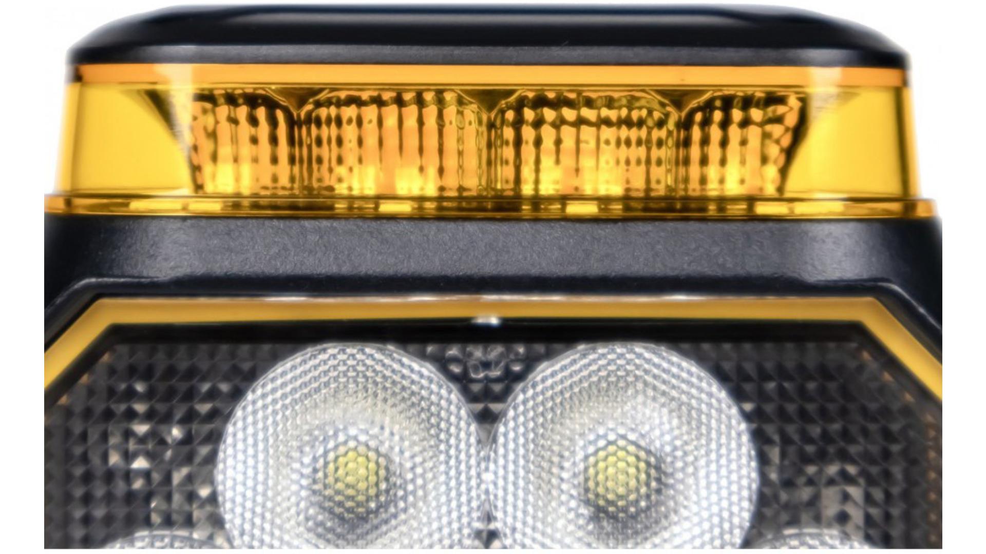 Reverse Lamp + Strobe R23 R65