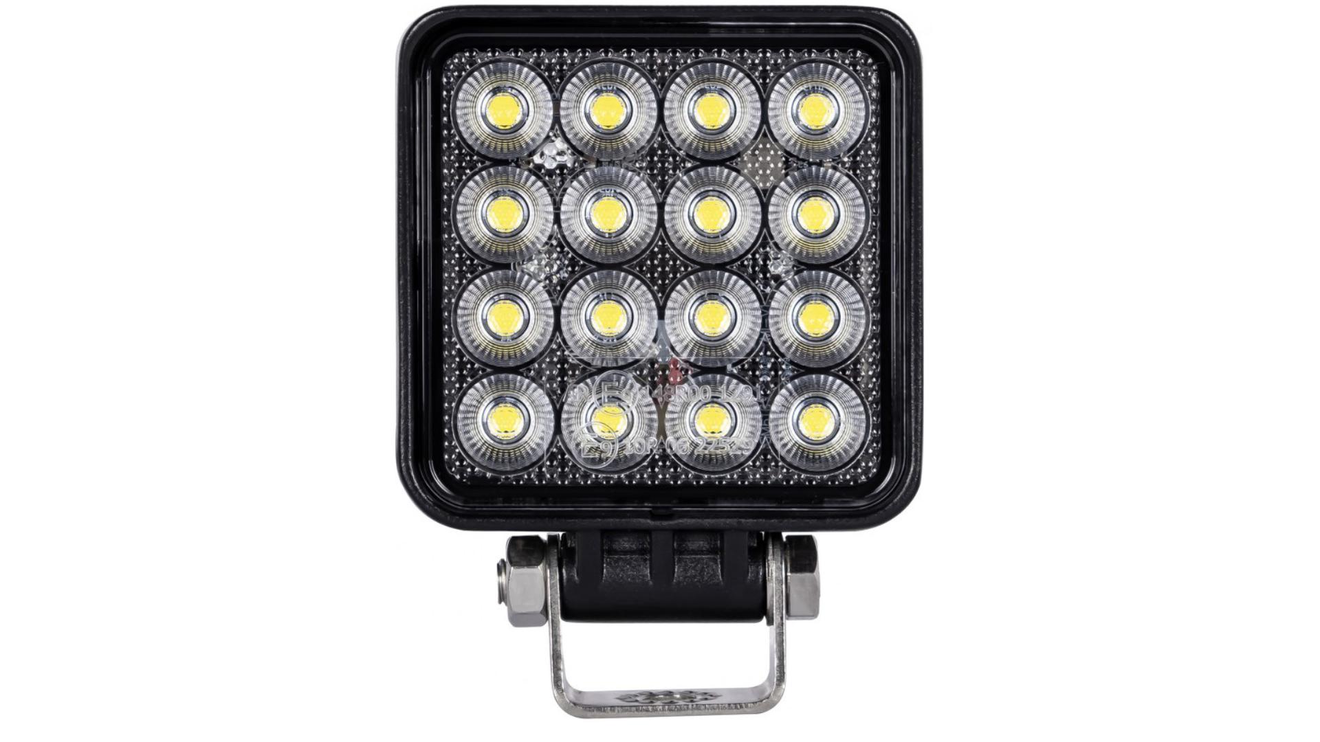 Rückfahrleuchte 16 X LED Mini Quadratisch R23 R148