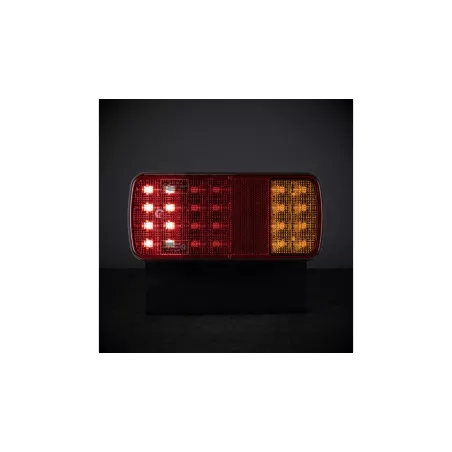 ЗАДНИЙ ФОНАРЬ LED 3-СЕГМЕНТНЫЙ 12 / 24V