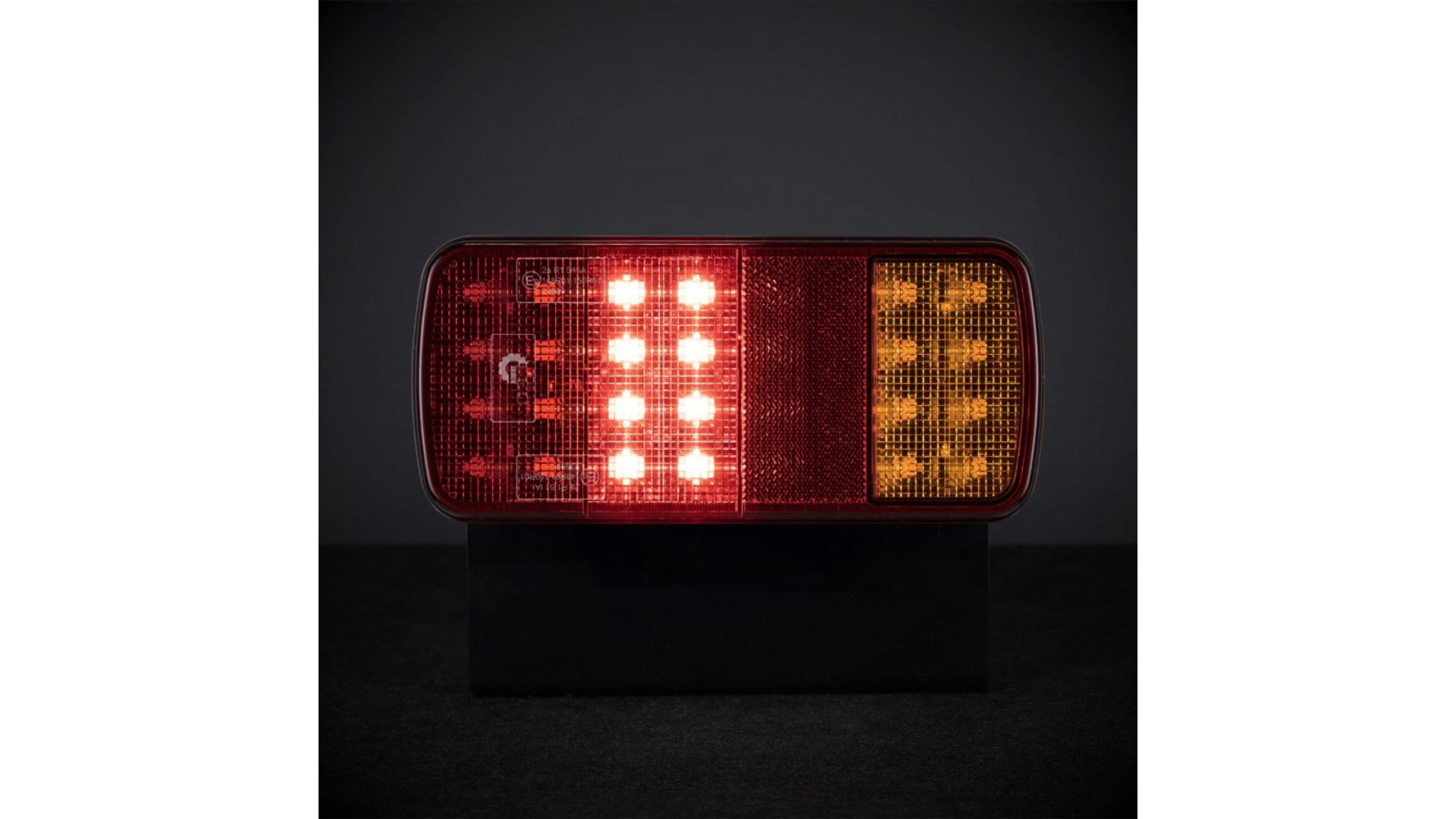 Rückleuchte LED 3-Segment 12 / 24V
