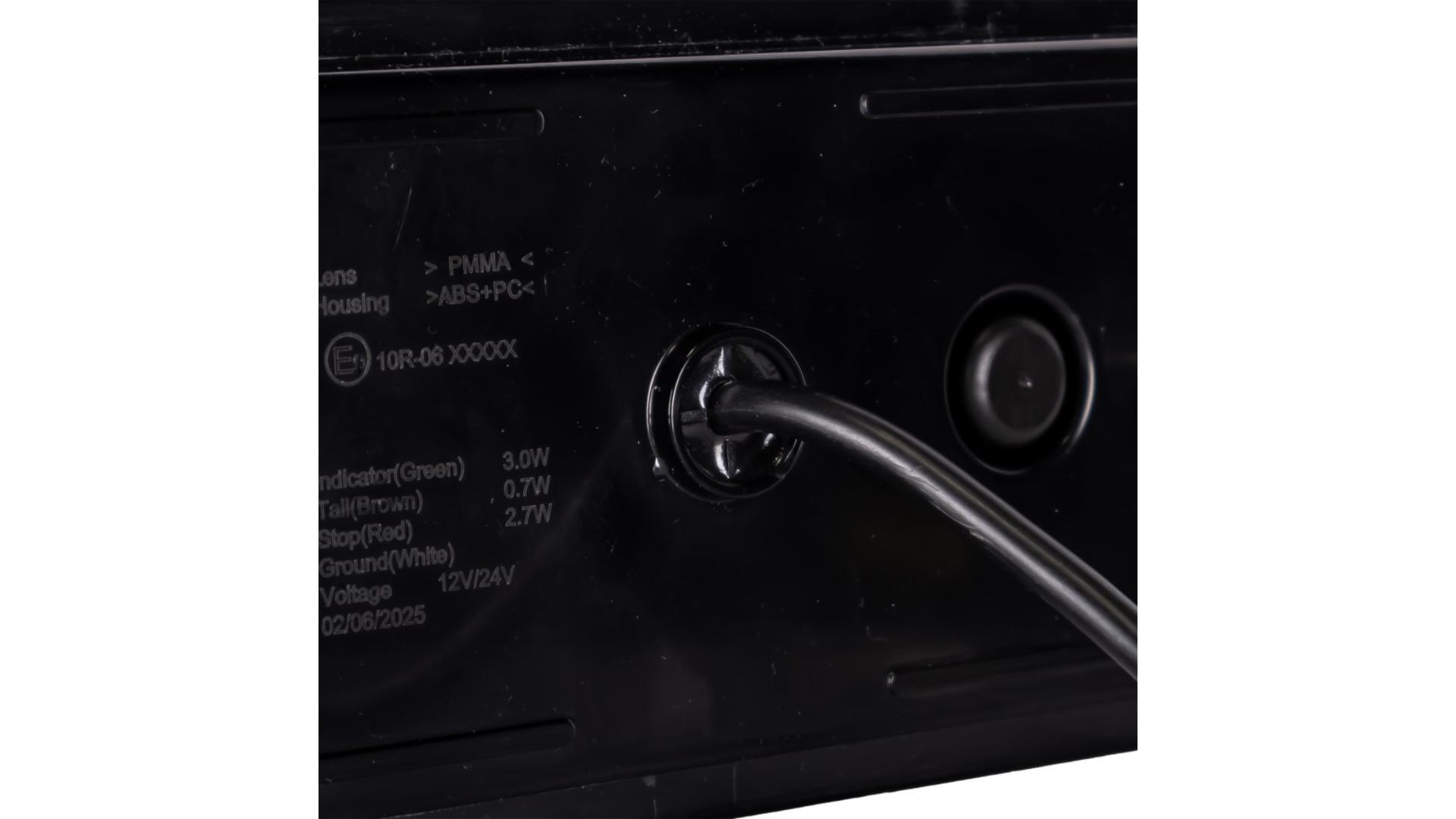 Rückleuchte LED 3-Segment 12 / 24V