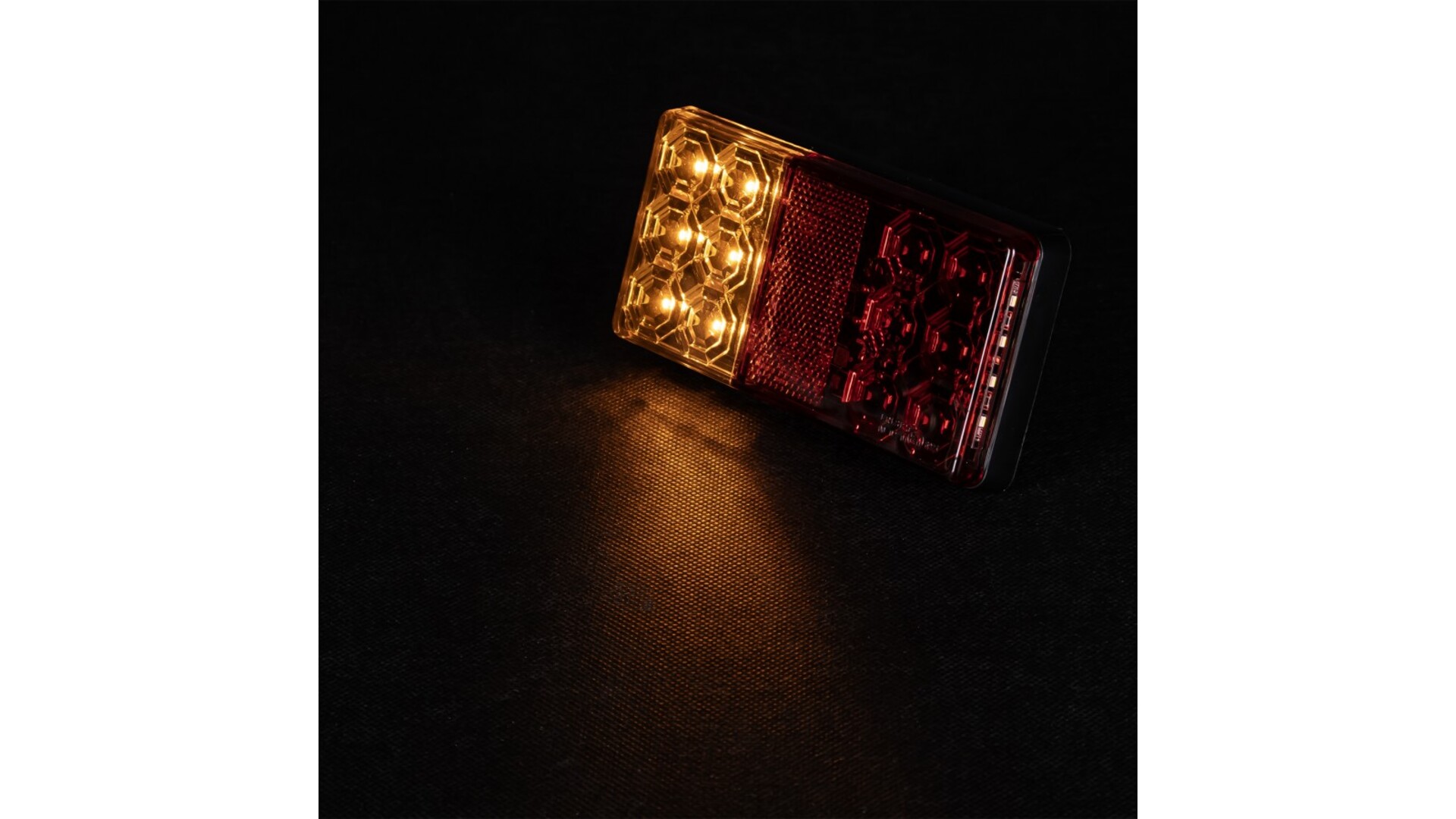 Piloto Trasero 16 X LED 12V
