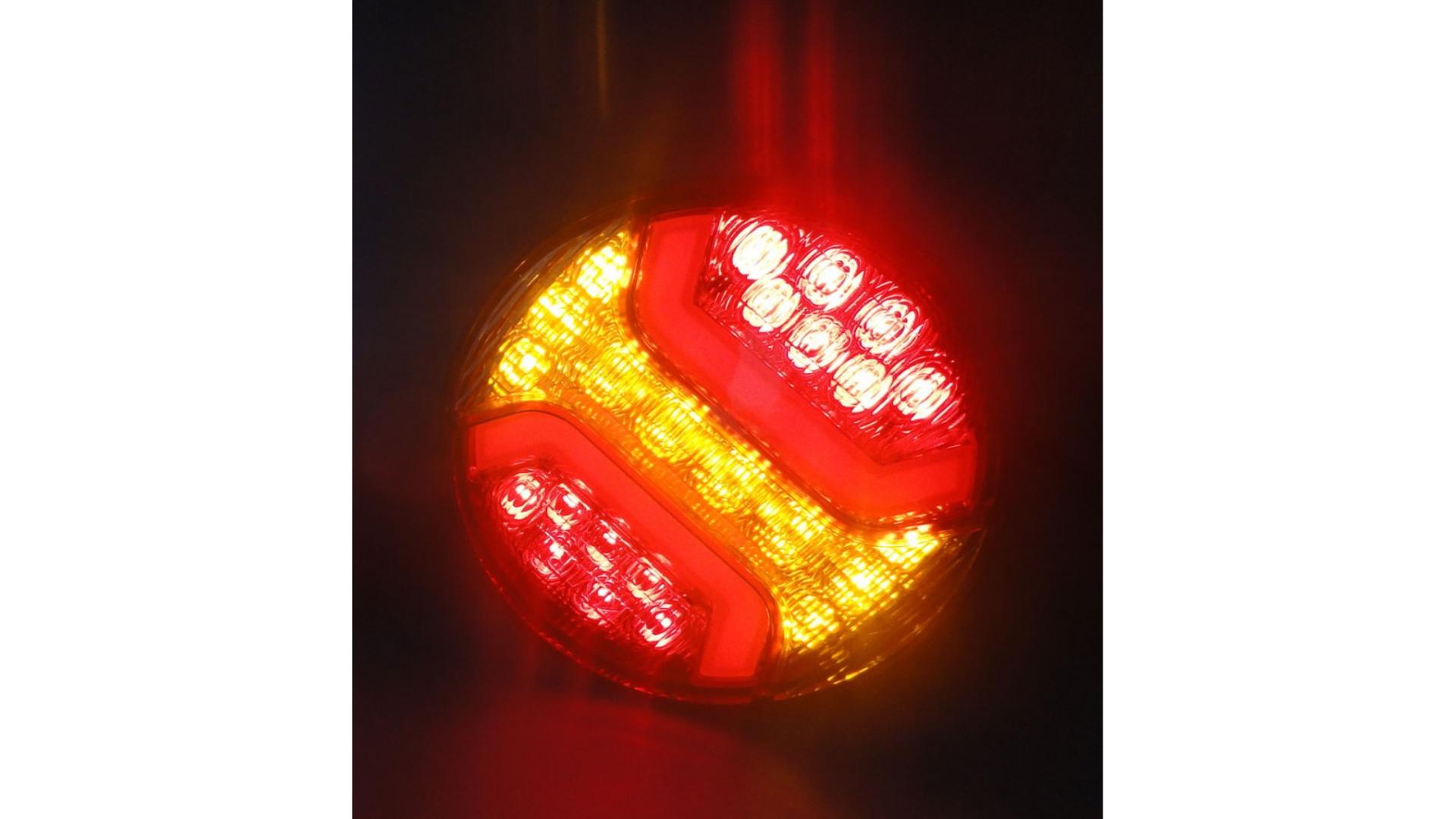 Feu Arrière 34 X LED Kmr2