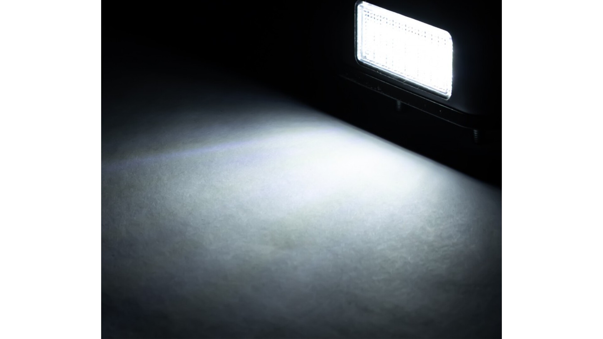 Lampa Podświetlenia Rejestracji 12 X LED 12 / 24V