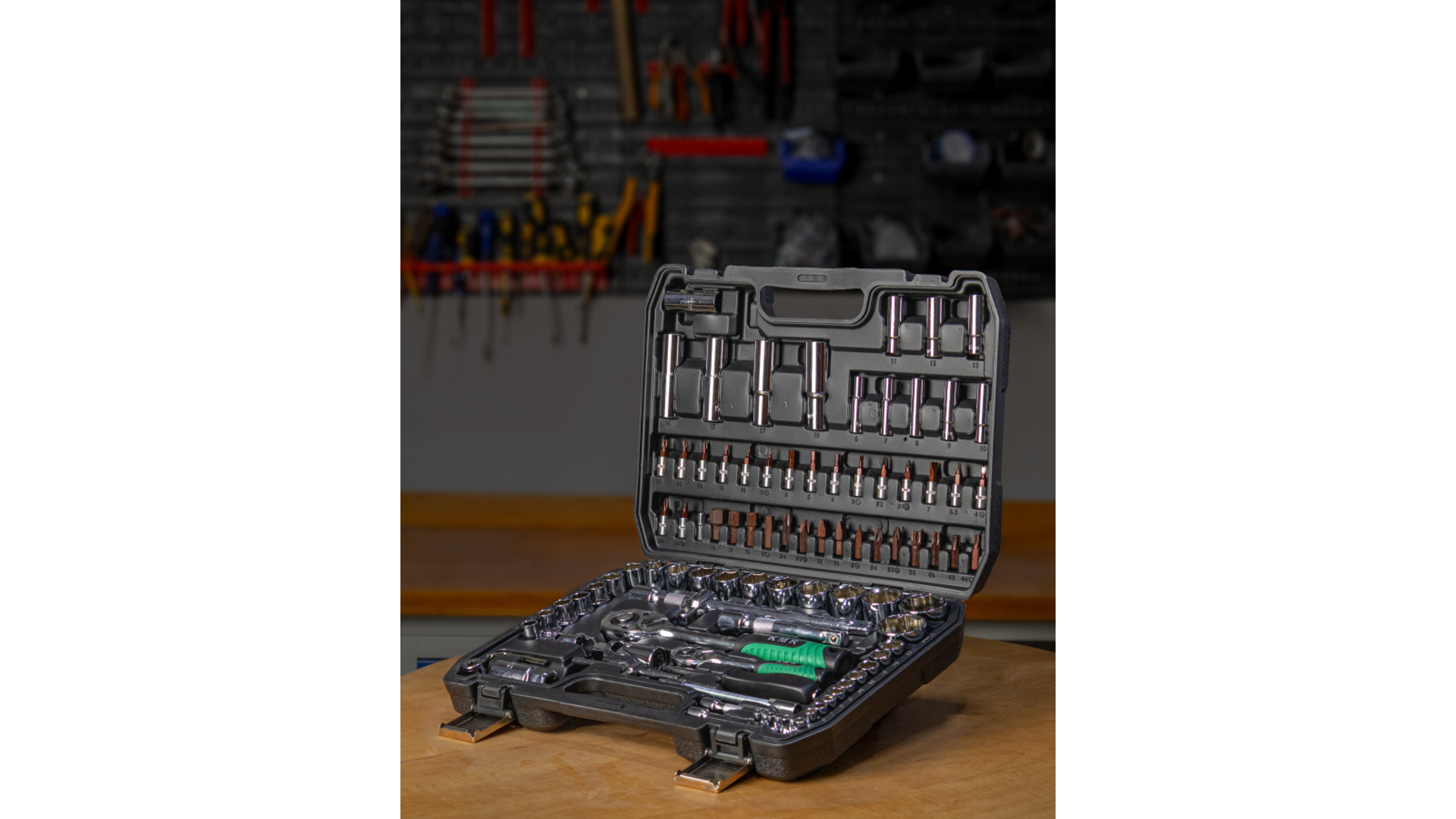 Juego de Herramientas Kmr8 94 Uds. 1 / 2" 1 / 4"