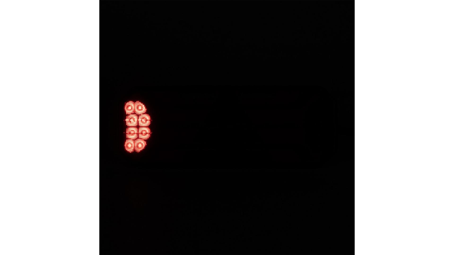 Rückleuchte LED Mit Dynamischem Blinker + Dreieck Rechts