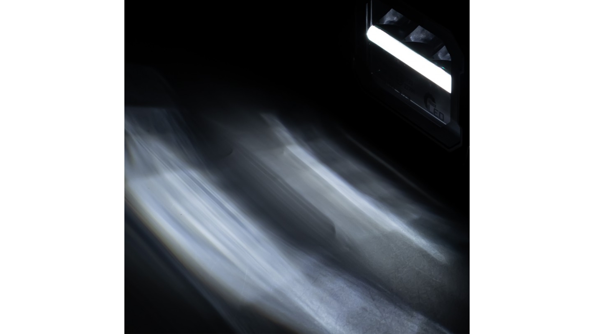 Driving Lamp Bezel-less Short LED Kmr13