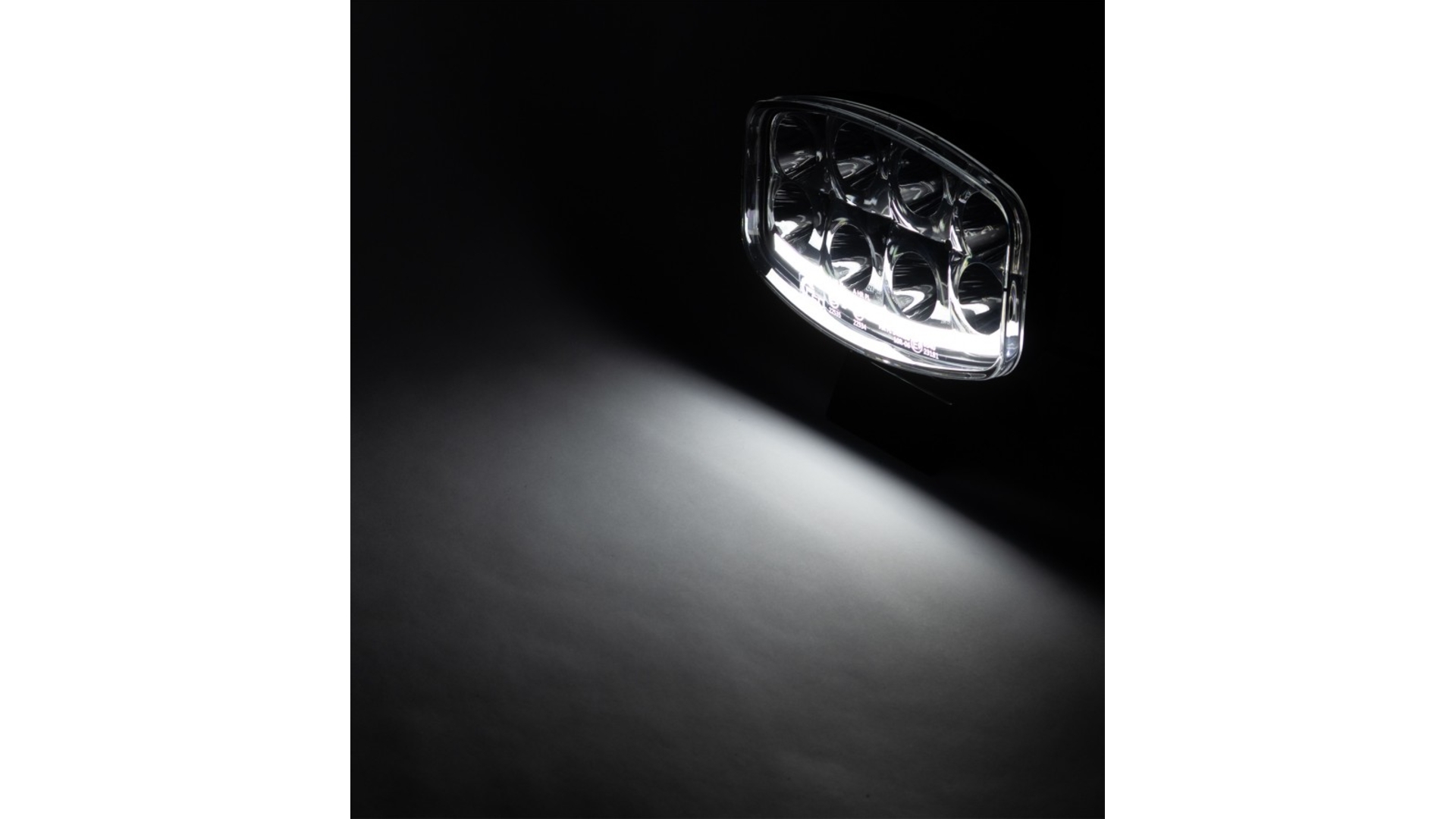 ФАРА ДАЛЬНЕГО СВЕТА LED + НИЖНИЙ ГАБАРИТНЫЙ ОГОНЬ LED Tl 12 / 24V