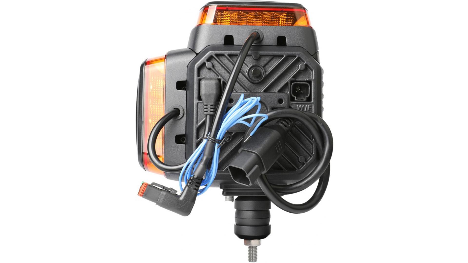 Fernlichtscheinwerfer LED + Strobe + Beheizte Scheibe