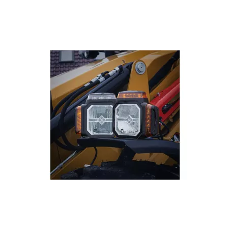 Reflektor Drogowy LED + Strobo + Podgrzewany Klosz