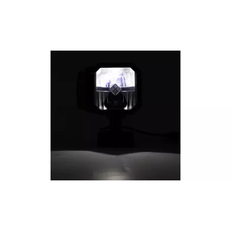 Fernlichtscheinwerfer LED + Strobe + Beheizte Scheibe