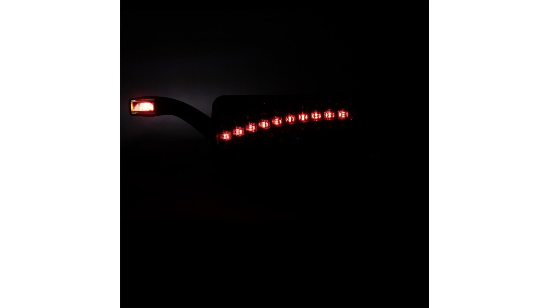 Rückleuchte 69+6 X LED Mit Dreieck Und Umrissleuchte Links