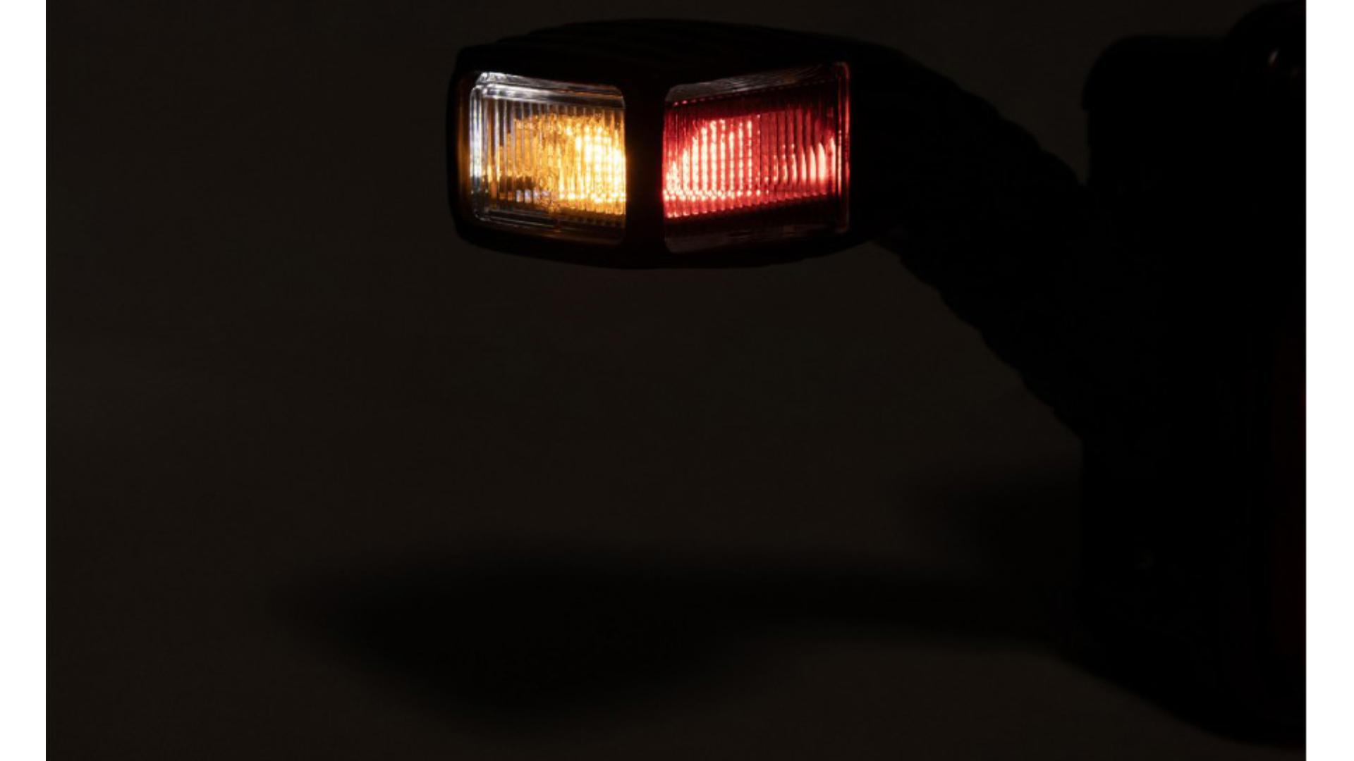 Feu Arrière 69+6 X LED Avec Triangle Et Feu de Gabarit Gauche
