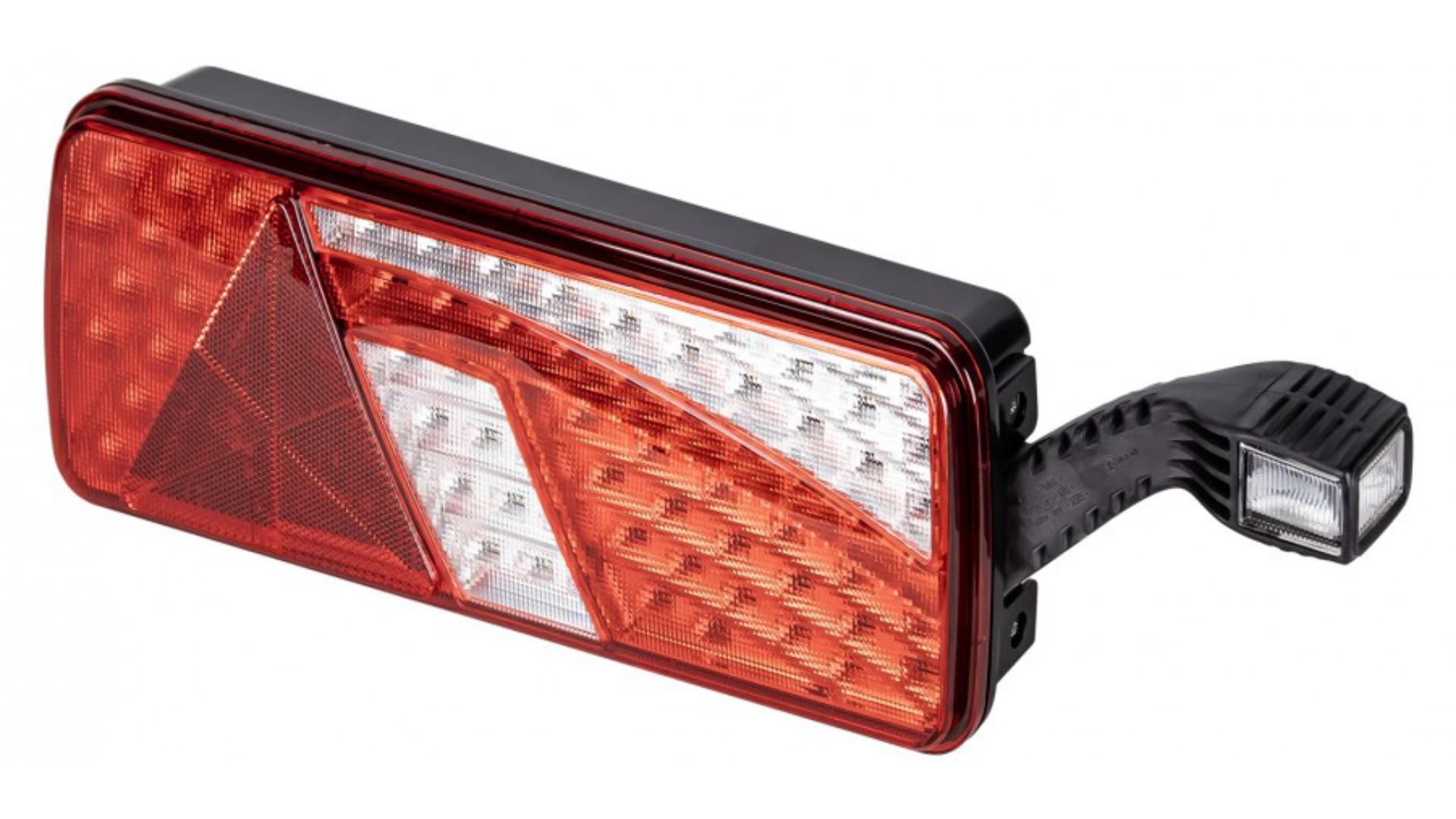 Lampa Zespolona Tylna 69+6 X LED z Trójkątem I Obrysem Prawa