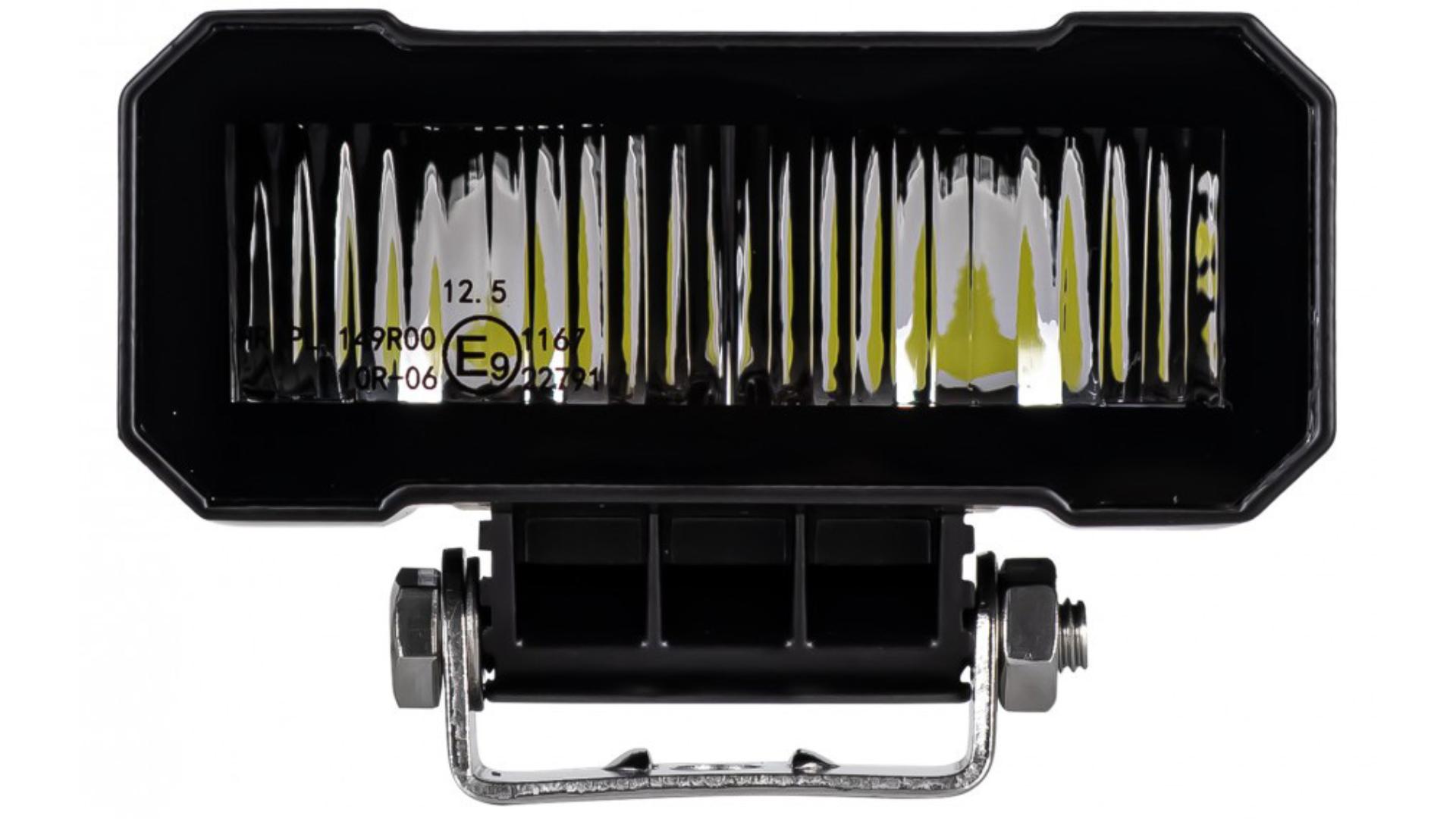 ФАРА ДАЛЬНЕГО СВЕТА 2 X LED 12 / 24V