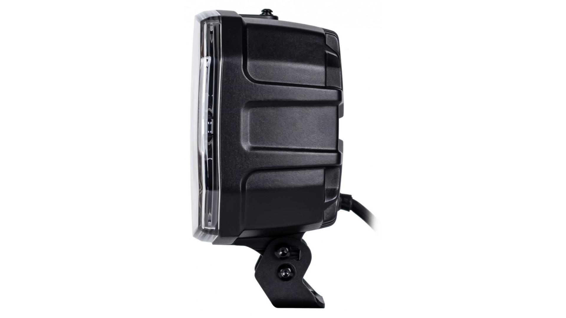 X-spider Ninja Driving Lamp (LED, Oval, With Long-Range Halogen)