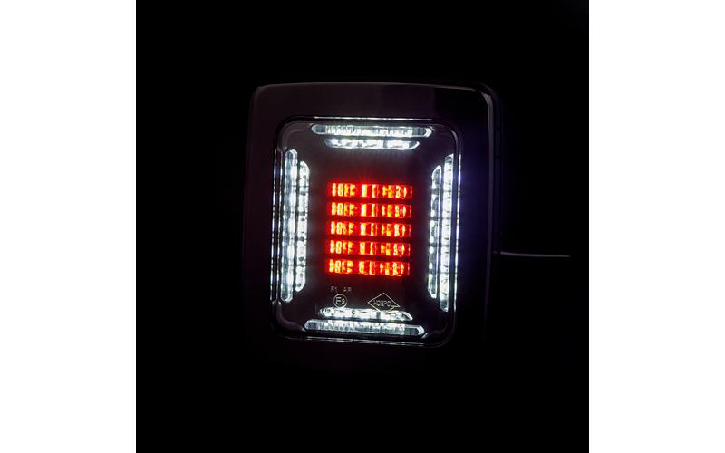 Feu Arrière Cube 12 / 24V Droit / Gauche (LED, Cadre Noir)