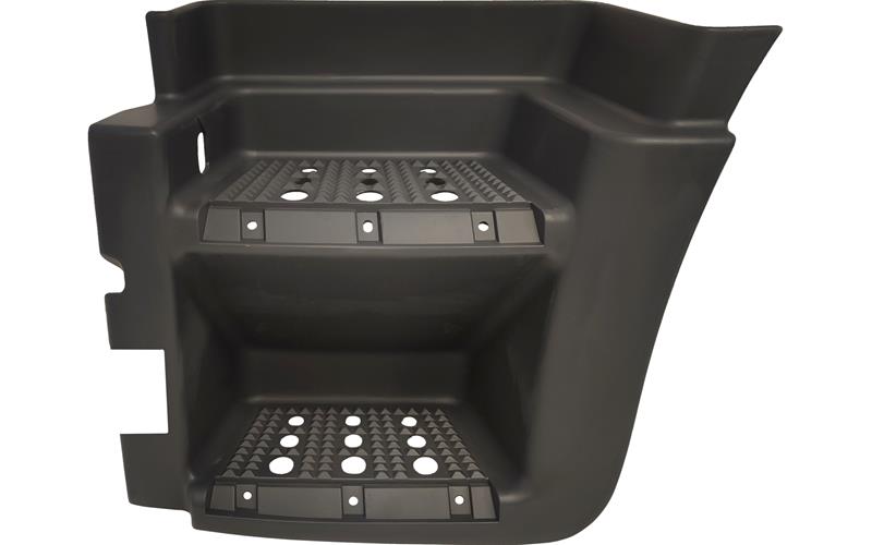 Iveco Stralis Lower Step LH With Cutout
