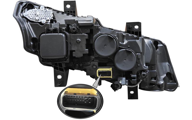 Iveco S-Way Headlamp LH