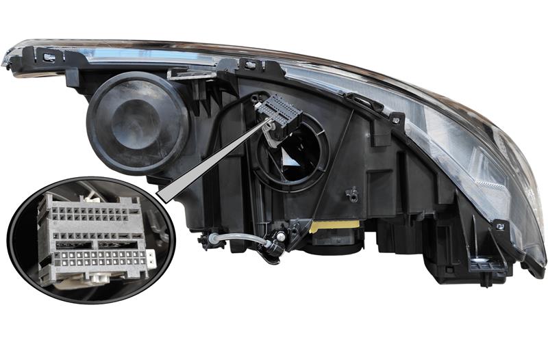Iveco S-Way Headlamp LH