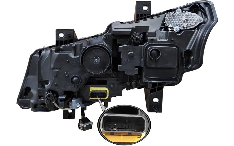 Iveco S-Way Headlamp RH LED