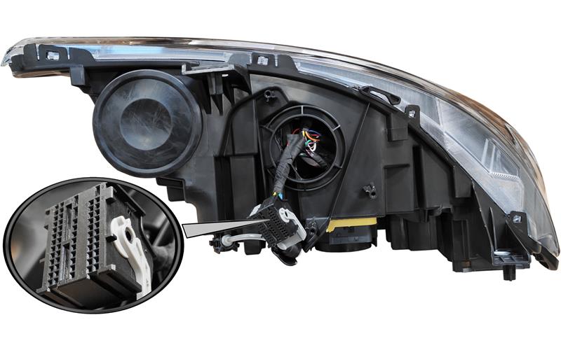Iveco S-Way Reflektor Lewy LED