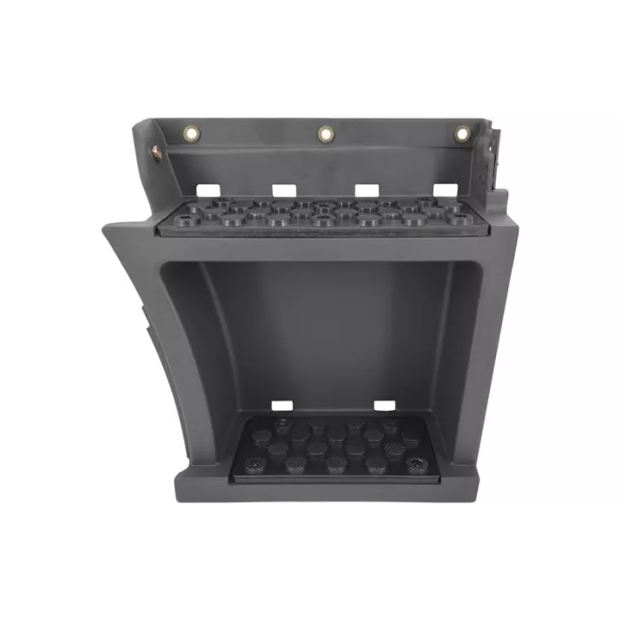 Mercedes SK 1735 Cab Step RH