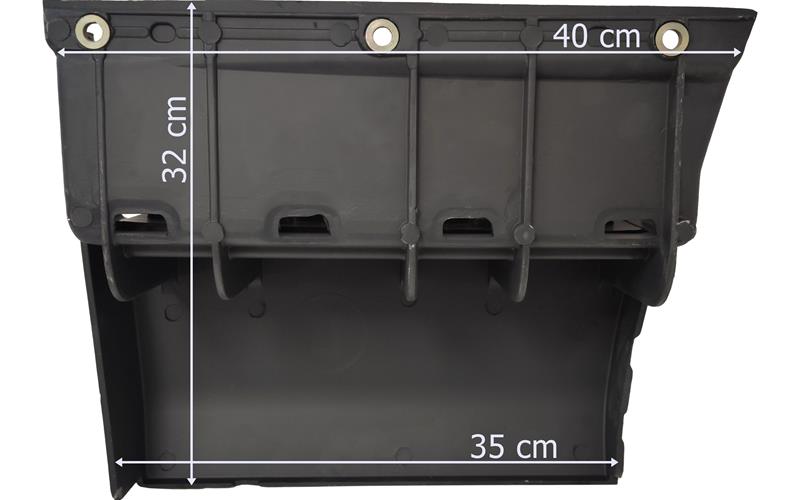 Mercedes SK 1735 Cab Step RH