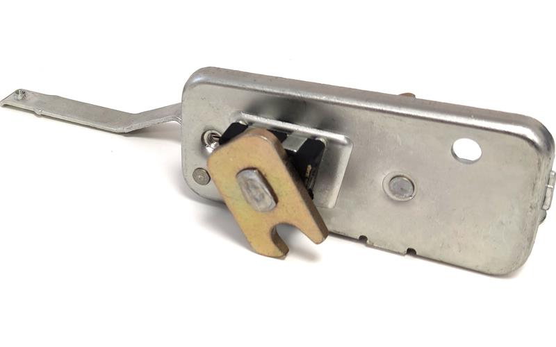 Mercedes SK 1735 Door Lock RH