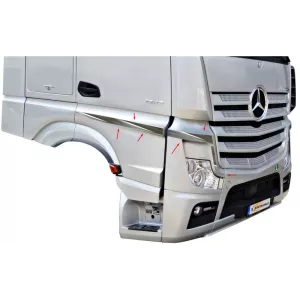 Mercedes Actros MP4 Chrome Strip (Tuning)
