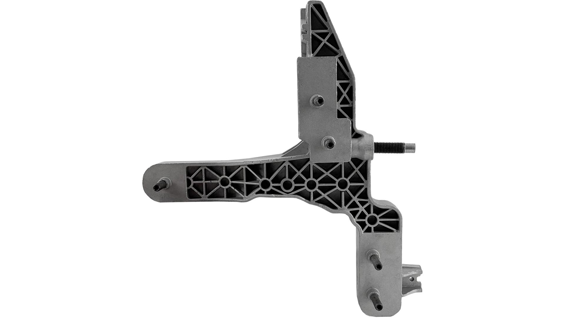 MAN TGL / TGM Soporte de Paragolpes Dch (Cabina Dormitorio)