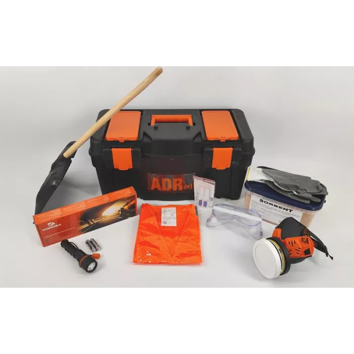 Caja con Kit ADR Básico con Absorbente