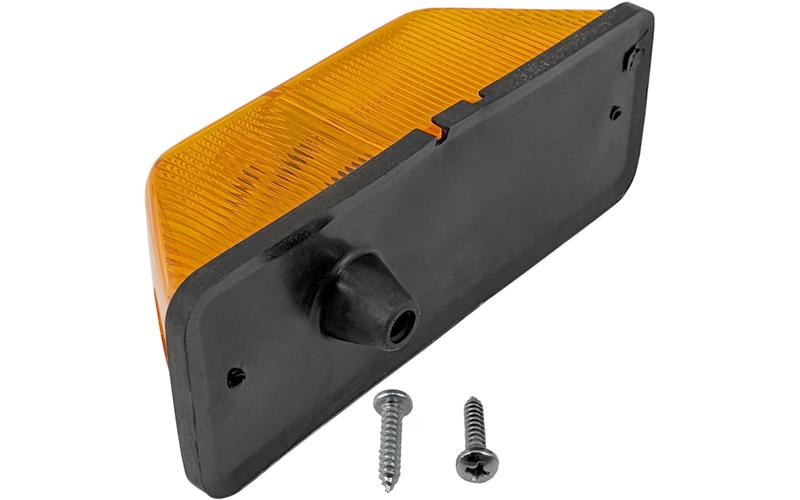 Side Turn Signal / Indicator Lamp RH