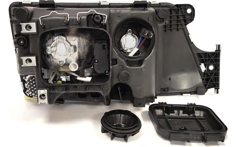 MAN TGX Reflektor Elektryczny z Lampa Dziennej Lewy