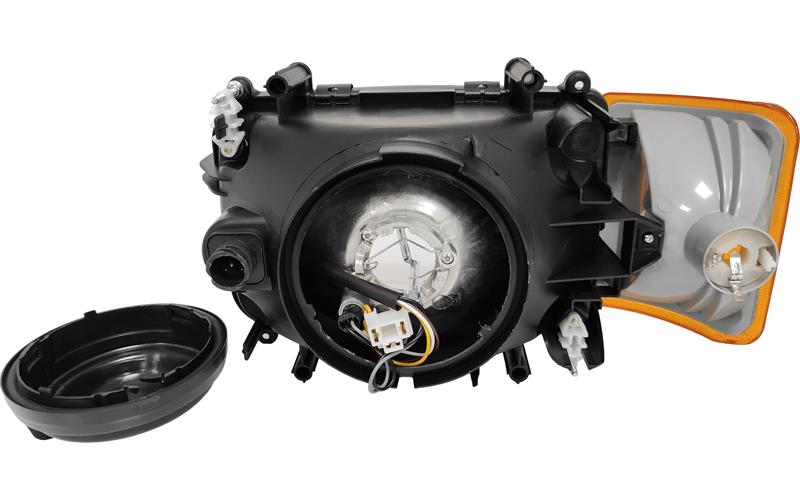 DAF 95 ATI Headlamp RH With Turn Signal Lamp