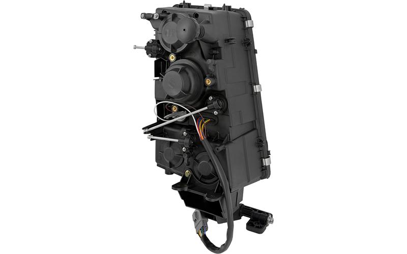 Volvo FH12 (2002-2008) Headlamp RH (Manual Adjustment, Square Connector)