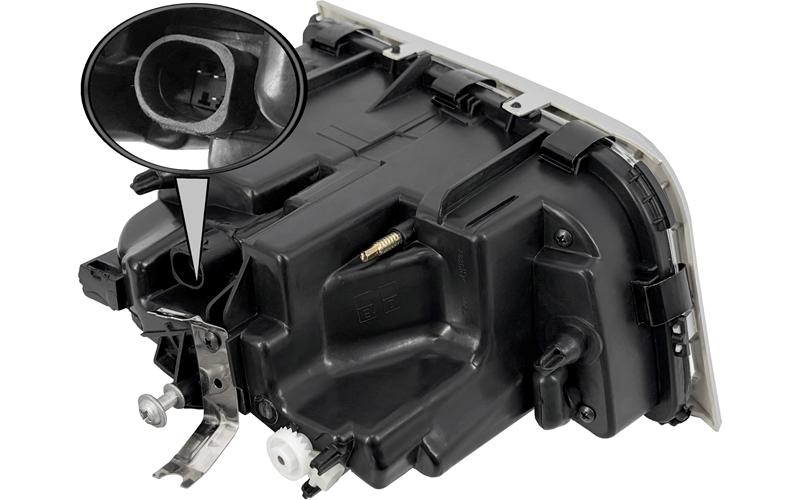 Volvo FH13 (2008-2013) Lampa / Halogen Przeciwmgielny Lewy