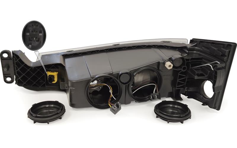 Volvo FH4 RH Fog Lamp (2 X H7) With Cornering Light
