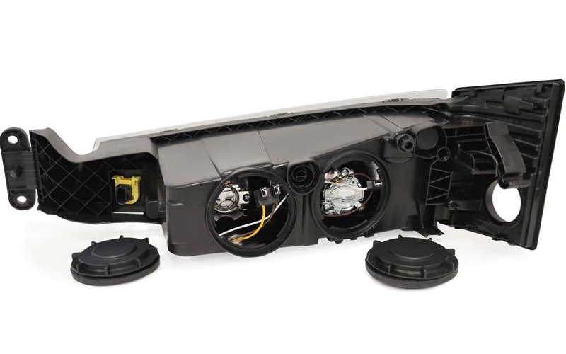 Volvo FH4 Piloto Antiniebla Dch (H7+h1)