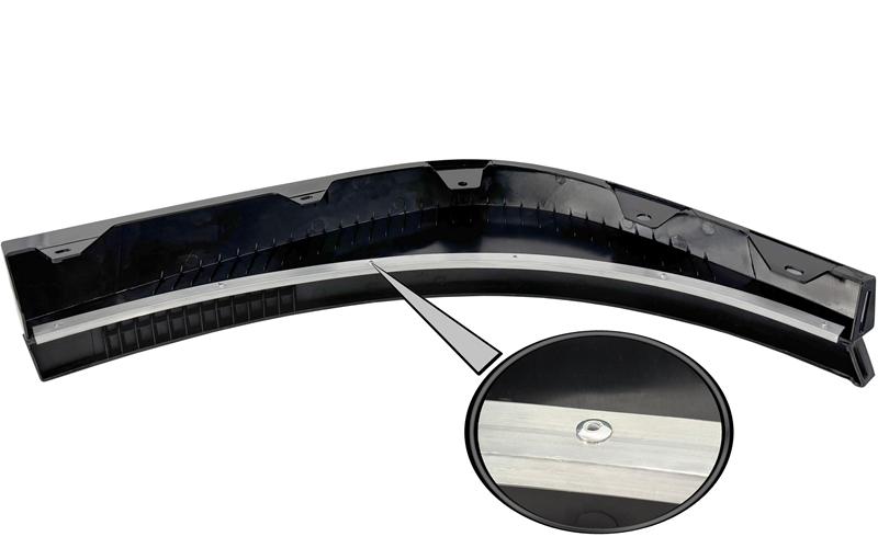 Volvo FH4 / FH5 Spoiler Sous Pare-chocs Gauche (Avec Caoutchouc de Protection, Noir)